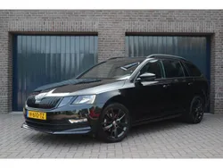 Zwart Gebruikt 2020 Skoda Octavia Business Line Stationwagen | € 18.450 (Eerlijke prijs)