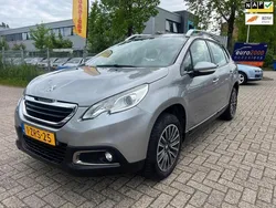 Grijs, metallic lak Gebruikt 2014 Peugeot 2008 Premium SUV | € 5.950 (Eerlijke prijs)