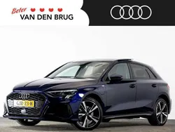 Blauw, metallic lak Gebruikt 2023 Audi A3 Sportback e-tron S-Line Sedan | € 37.900 (Eerlijke prijs)