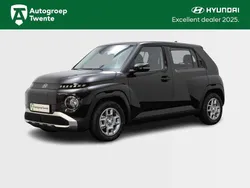 Zwart Nieuw 2025 Hyundai Inster Hatchback | € 26.090 (Eerlijke prijs)