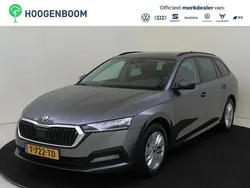 Grijs Gebruikt 2023 Skoda Octavia Business Line Stationwagen | € 24.450 (Goede deal)