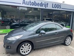 Grijs Gebruikt 2013 Peugeot 207 CC Griffe Cabriolet | € 6.750 (Duur)