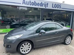 Grijs Gebruikt 2013 Peugeot 207 CC Griffe Cabriolet | € 6.750 (Iets duurder)