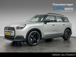 Melting silver (zilver metallic) Gebruikt 2024 Mini Countryman SUV | € 41.880
