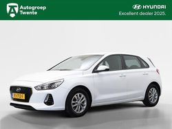 Wit Gebruikt 2018 Hyundai i30 Comfort Hatchback | € 14.450 (Eerlijke prijs)