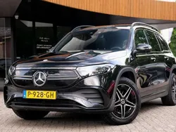 Zwart Gebruikt 2022 Mercedes EQB300 AMG line SUV | € 29.950 (Goede deal)