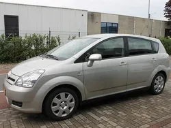 Grijs Gebruikt 2004 Toyota Corolla Verso Terra MPV | € 4.450 (Eerlijke prijs)