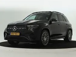 Donker obsidiaanzwart metallic Gebruikt 2024 Mercedes GLE400 AMG line SUV | € 93.995 (Super prijs)