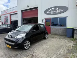 Zwart Gebruikt 2011 Peugeot 107 Hatchback | € 3.250 (Eerlijke prijs)