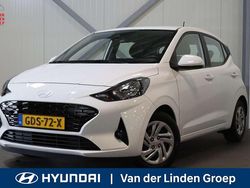 Wit Gebruikt 2024 Hyundai i10 Comfort Hatchback | € 16.950 (Eerlijke prijs)