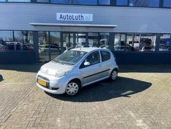 Grijs Gebruikt 2010 Citroën C1 Hatchback | € 1.950 (Eerlijke prijs)