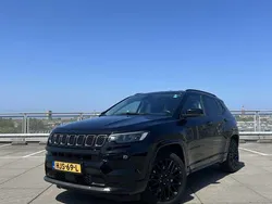 Zwart Gebruikt 2022 Jeep Compass SUV | € 24.950 (Goede deal)