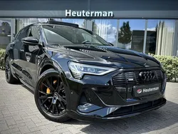 Zwart Gebruikt 2022 Audi e-tron S-Line SUV | € 46.950