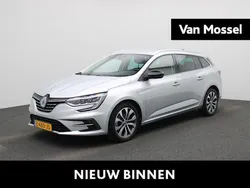 Gris highland Gebruikt 2024 Renault Mégane GrandTour Techno Stationwagen | € 27.440 (Iets duurder)