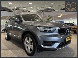Grijs Gebruikt 2018 Volvo XC40 Momentum SUV | € 22.400 (Goede deal)
