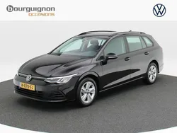 Zwart Gebruikt 2021 VW Golf VIII Life Stationwagen | € 17.450 (Eerlijke prijs)