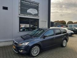 Grijs Gebruikt 2009 Ford Focus Futura Stationwagen | € 1.949 (Goede deal)