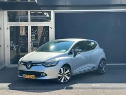 Grijs Gebruikt 2016 Renault Clio IV Iconic Hatchback | € 8.995 (Eerlijke prijs)
