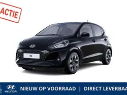 Zwart, metallic lak Nieuw 2025 Hyundai i10 Comfort Hatchback | € 21.464 (Eerlijke prijs)