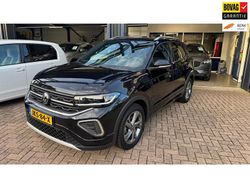Zwart Gebruikt 2024 VW T-Cross R-line SUV | € 28.995 (Iets duurder)
