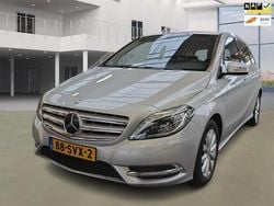 Grijs Gebruikt 2011 Mercedes B180 Ambition MPV | € 7.950 (Goede deal)