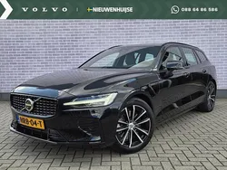 Zwart Gebruikt 2025 Volvo V60 Plus Stationwagen | € 60.899