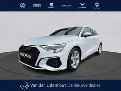 Wit Gebruikt 2024 Audi A3 Sportback S-Line Hatchback | € 35.750 (Eerlijke prijs)