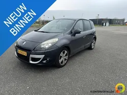 Grijs Gebruikt 2009 Renault Scénic III Business MPV | € 2.950 (Goede deal)