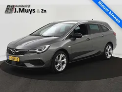 Grijs Gebruikt 2021 Opel Astra Business Elegance Stationwagen | € 17.440 (Iets duurder)