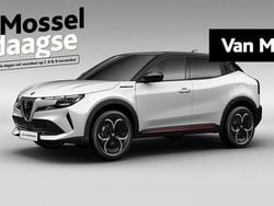 Wit Nieuw 2025 Alfa Romeo GT Junior Edizione Speciale SUV | € 39.250