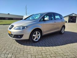 Beige Gebruikt 2010 Seat Altea Sport MPV | € 2.750 (Goede deal)