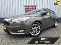Bruin, metallic lak Gebruikt 2017 Ford Focus Stationwagen | € 9.995 (Eerlijke prijs)