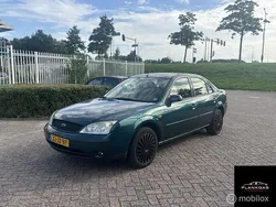 Groen Gebruikt 2002 Ford Mondeo Trend Sedan | € 1.550 (Eerlijke prijs)
