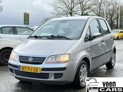 Grijs Gebruikt 2004 Fiat Idea Active MPV | € 1.350 (Iets duurder)