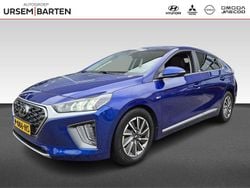 Donker blauw Gebruikt 2021 Hyundai Ioniq Premium Hatchback | € 19.930 (Eerlijke prijs)