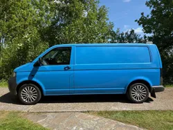 Blauw Gebruikt 2006 VW T5 Van | € 9.000