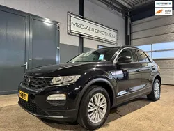 Zwart Gebruikt 2021 VW T-Roc Business SUV | € 14.449 (Goede deal)