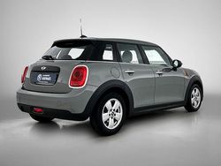 Grijs Gebruikt 2018 Mini ONE Business Hatchback | € 13.750 (Eerlijke prijs)