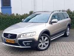 Beige Gebruikt 2015 Volvo XC70 Inscription Stationwagen | € 15.750 (Eerlijke prijs)