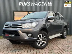 Grijs Gebruikt 2016 Toyota HiLux Pickup | € 26.450 (Duur)