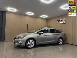 Grijs Gebruikt 2017 Opel Astra Business Stationwagen | € 7.950 (Goede deal)