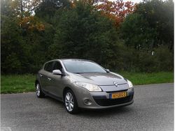 Beige Gebruikt 2010 Renault Mégane III Hatchback | € 1.000 (Super prijs)