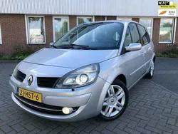 Grijs Gebruikt 2009 Renault Scénic III Komfort MPV | € 3.999 (Eerlijke prijs)