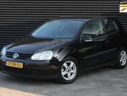 Zwart Gebruikt 2006 VW Golf V Business Hatchback | € 3.750 (Eerlijke prijs)