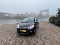 Zwart Gebruikt 2016 Citroën C3 Feel Hatchback | € 3.650 (Goede deal)