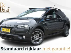 Zwart Gebruikt 2016 Citroën C4 Cactus PureTech Hatchback | € 11.950 (Iets duurder)