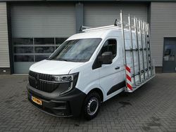 Wit Gebruikt 2024 Renault Master Van | € 41.900