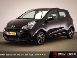 Zwart Gebruikt 2018 Hyundai i10 Comfort Hatchback | € 10.045 (Eerlijke prijs)