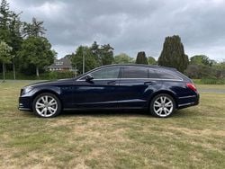 Blauw Gebruikt 2013 Mercedes CLS350 Shooting Brake AMG Stationwagen | € 19.450