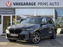 Grijs (metallic) Gebruikt 2024 BMW X5 M Sport SUV | € 99.685 (Duur)